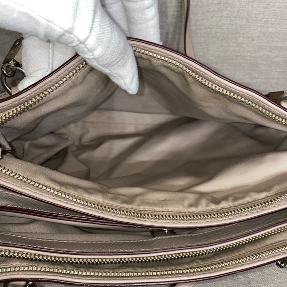 Preloved Coach shoulder or handbag - Picture 14 of 14